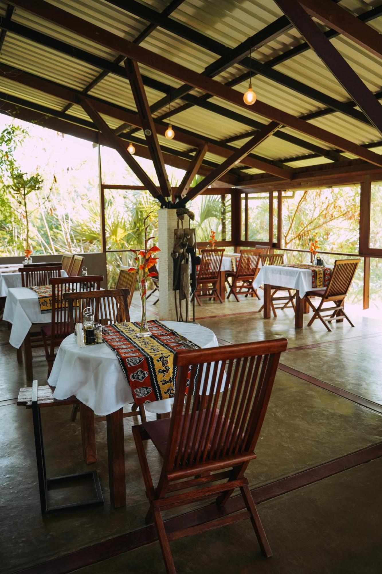 Naara Eco Lodge & Spa Chidenguele Kültér fotó